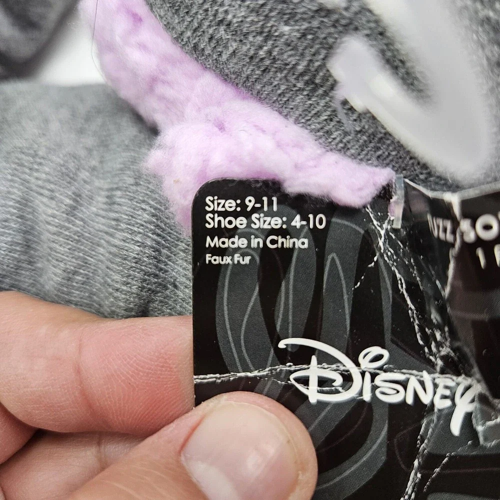 Disney Stitch Women's Lounge Socks Shoe Size 9-11 NWT‎
